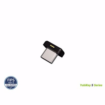 Fotografija izdelka Varnostni ključ Yubico YubiKey 5C Nano FIPS, USB-C, črn