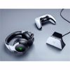 Fotografija izdelka Polnilec za igralni plošček Razer Quick Charging Stand za PlayStation 5, bel