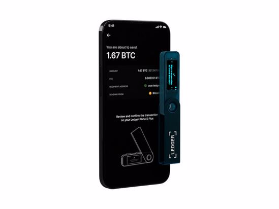 Fotografija izdelka Ledger Nano S Plus, denarnica za Bitcoin in druge kriptovalute, Sapphire Blue