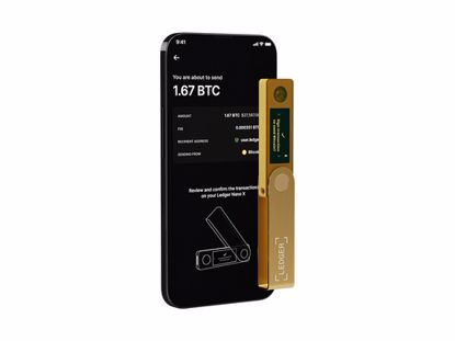 Fotografija izdelka Ledger Nano X, denarnica za Bitcoin in druge kriptovalute, Zlata