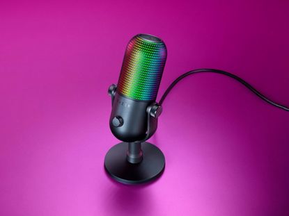 Fotografija izdelka Mikrofon Razer Seiren V3 Chroma